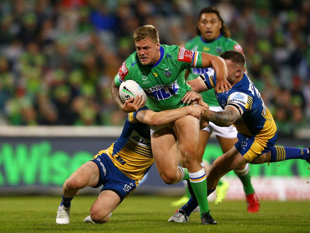 Versatile forward Ryan Sutton is poised to take up a three-year deal with the Bulldogs. Picture: Matt Blyth/Getty Images