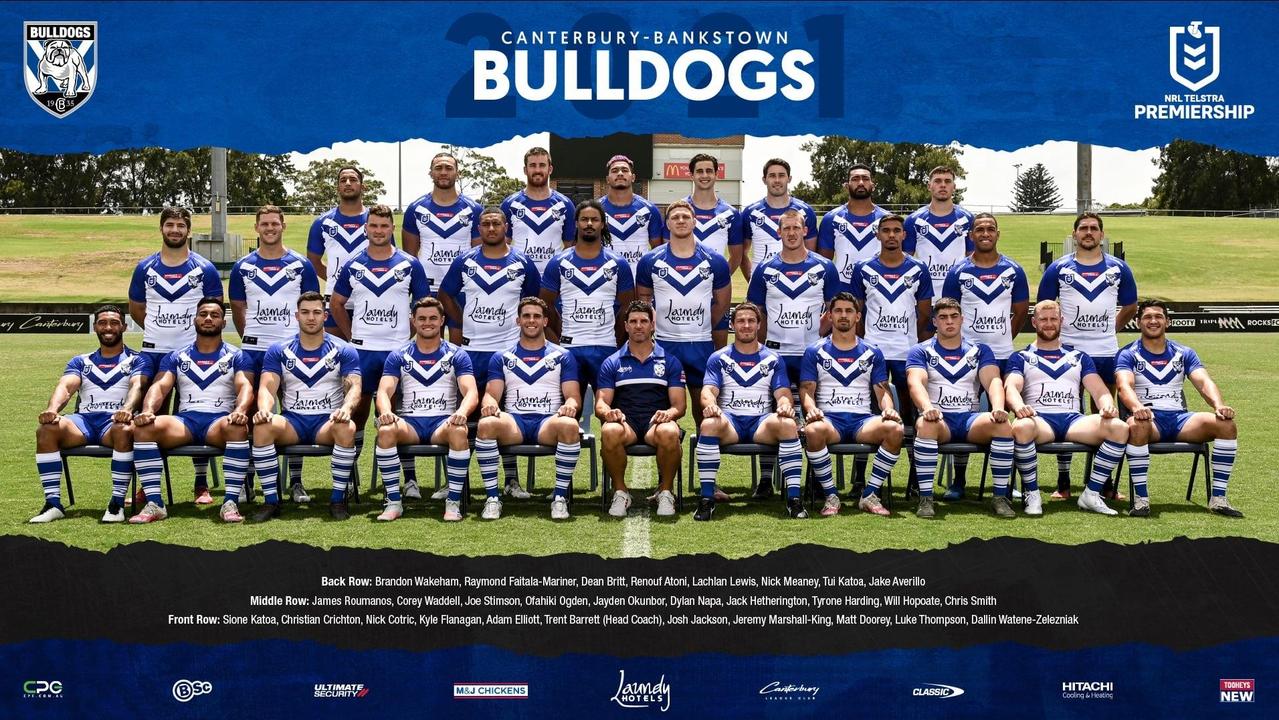 Bulldogs team photo in 2021.